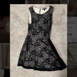Black with beige lining
